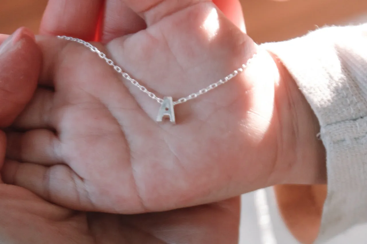 Collar Letras