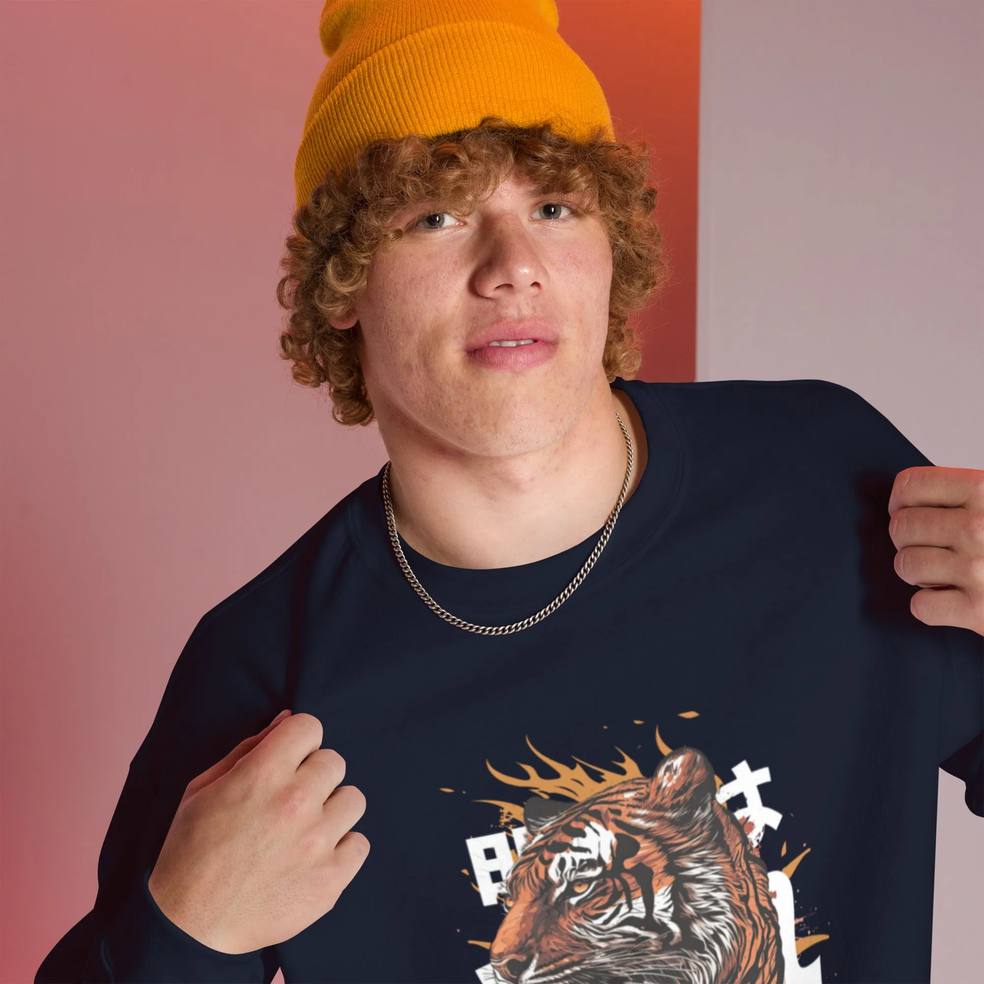 Cozy & Durable Unisex Sweatshirt – Your Perfect Cold-Weather Companion