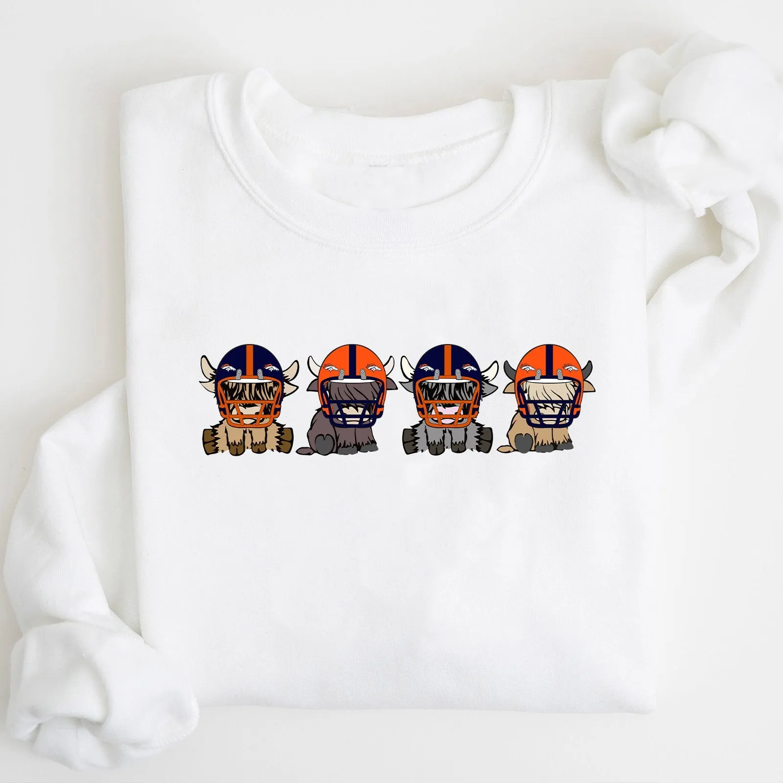 Denver Broncos Highland Cow Football Team Football Lovers Gift Unisex Crewneck Hoodie Sweatshirt