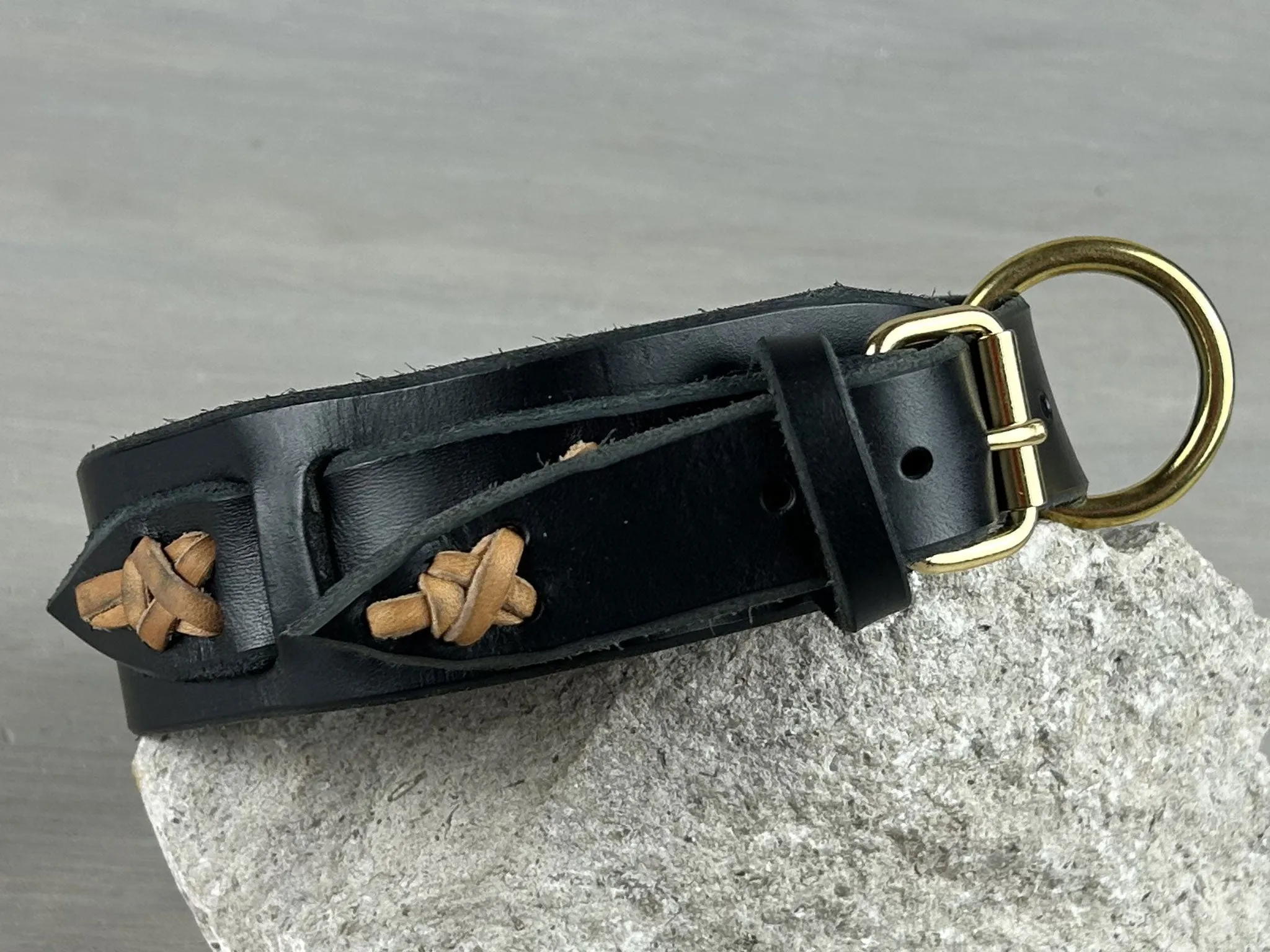 Leather Dog Collar with Laced Stitching