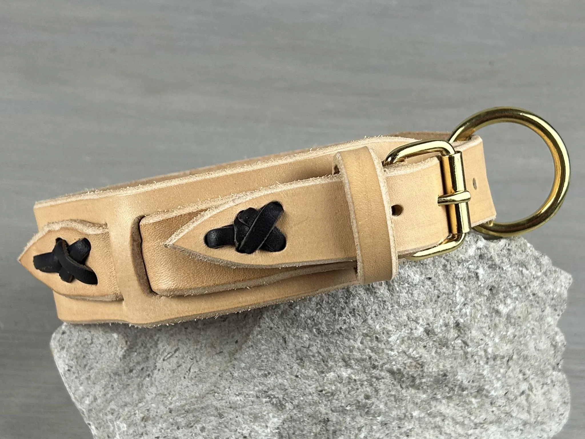 Leather Dog Collar with Laced Stitching